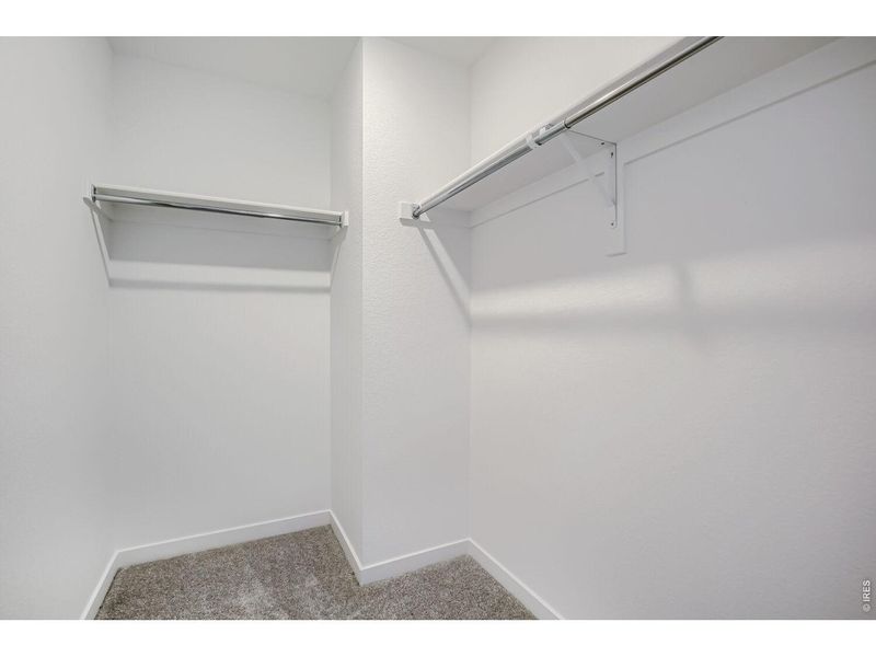 Spacious, unfurnished interior of a new home in Timber Lark, Fort Collins (Image 12).