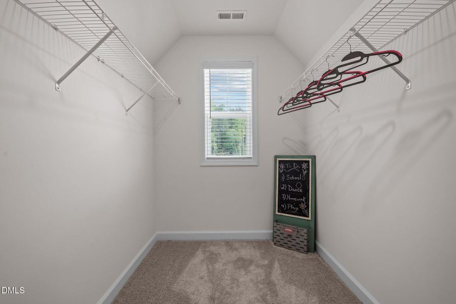 36-web-or-mls-_NFP0839