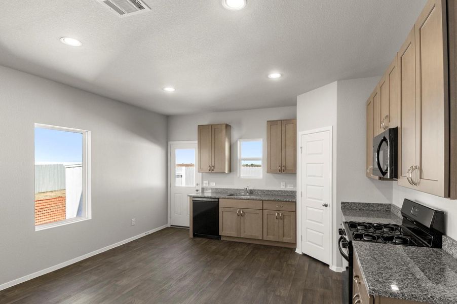 Furnished interior view inside a new home in Harvest Ridge, Elgin (Image 12).
