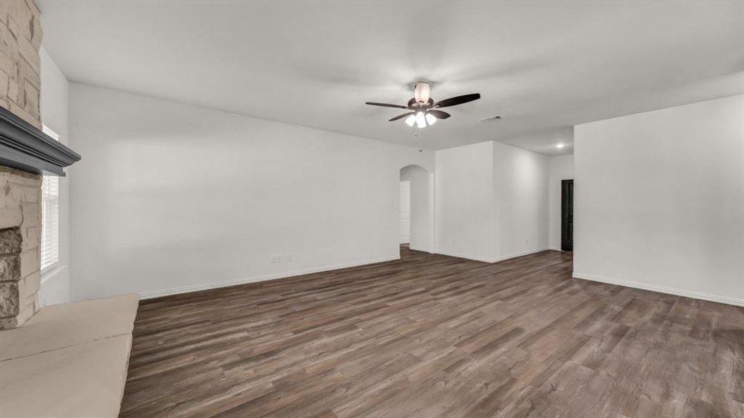 Spacious, unfurnished interior of a new home in , Poolville (Image 27).