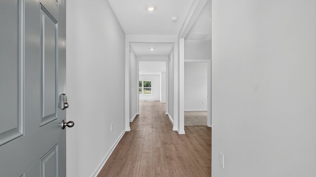 Representative unfurnished interior of a home built from the Aria+ by D.R. Horton in Diamond Springs, Jacksonville (Image 12).