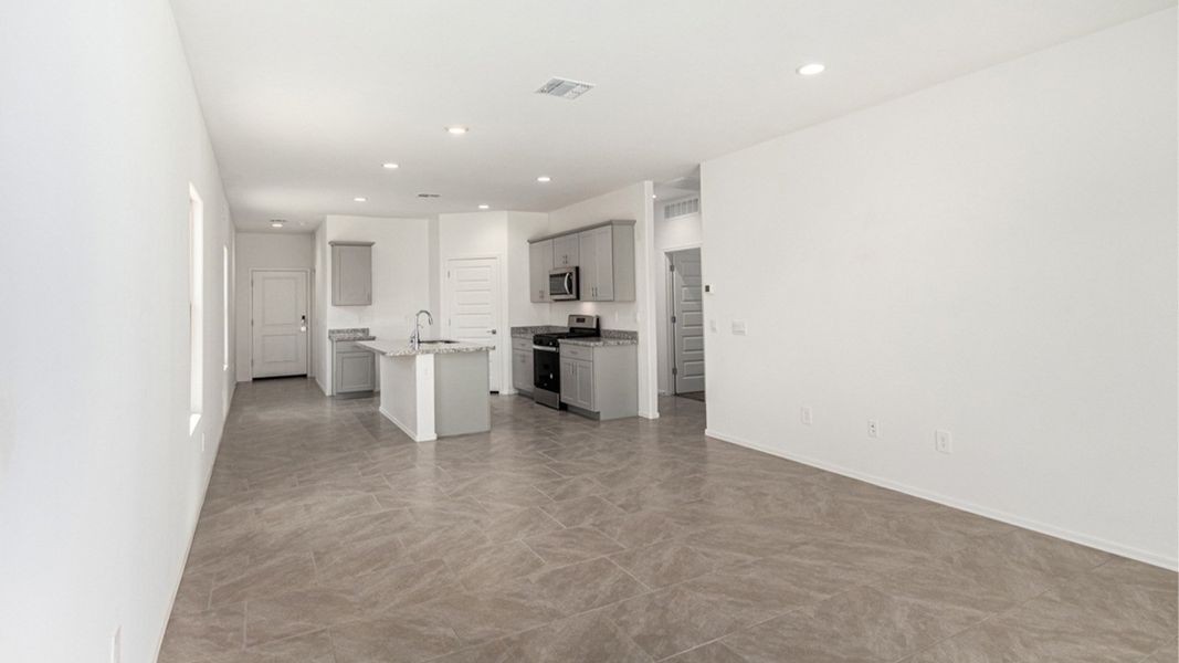 Spacious, unfurnished interior of a new home in Blackhawk, Tucson (Image 14). Spacious, unfurnished interior of a new home in Blackhawk, Tucson (Image 14).