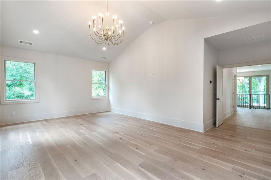 Spacious, unfurnished interior of a new home in , Atlanta (Image 40). Spacious, unfurnished interior of a new home in , Atlanta (Image 40).
