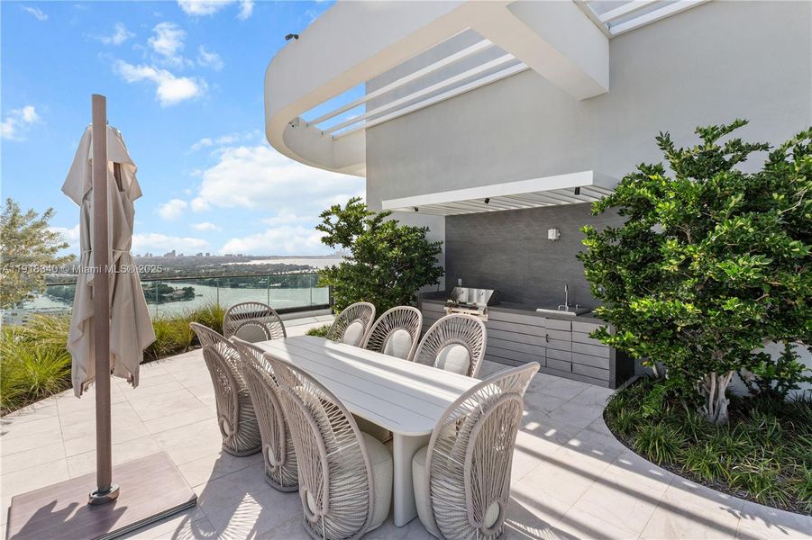 Community amenities in 72 Park, Miami Beach (Image 15).