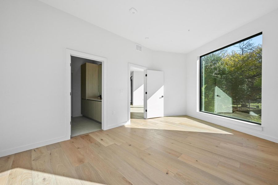 Spacious, unfurnished interior of a new home in , Austin (Image 15). Spacious, unfurnished interior of a new home in , Austin (Image 15).