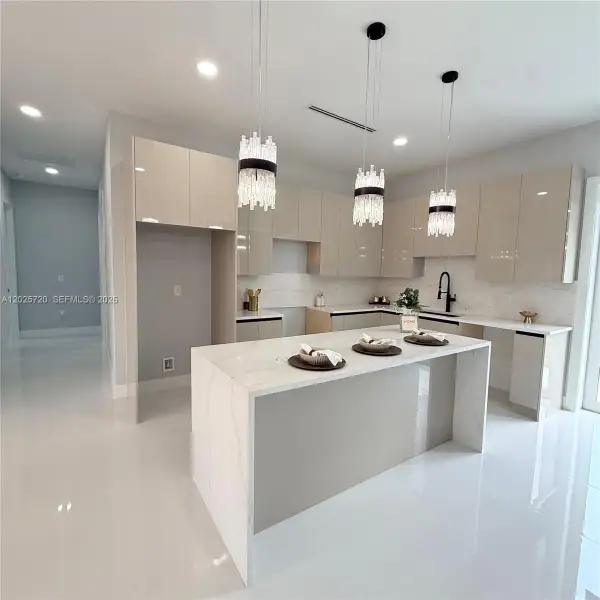 Furnished interior view inside a new home in , Lehigh Acres (Image 6).