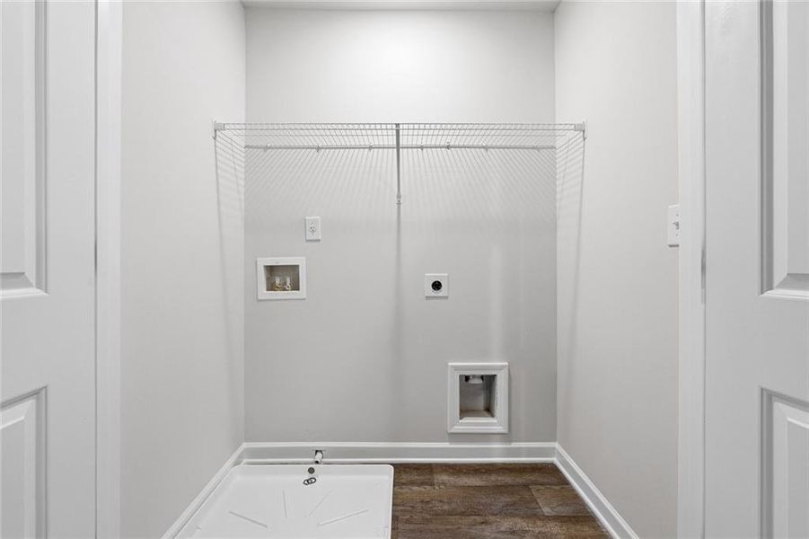 Spacious, unfurnished interior of a new home in Concord Oaks, Powder Springs (Image 21).