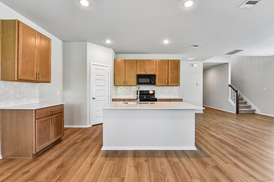 Furnished interior view inside a new home in Edgebrooke, Pflugerville (Image 9).