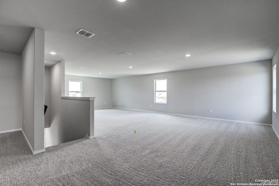Spacious, unfurnished interior of a new home in Horizon Pointe, Converse (Image 53).