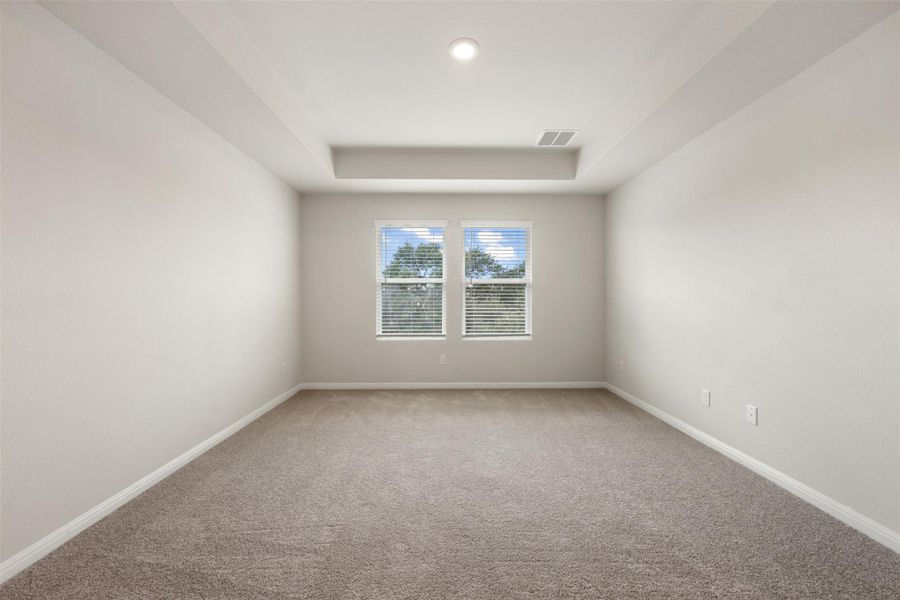 Spacious, unfurnished interior of a new home in The Cottages at La Cima, San Marcos (Image 20).