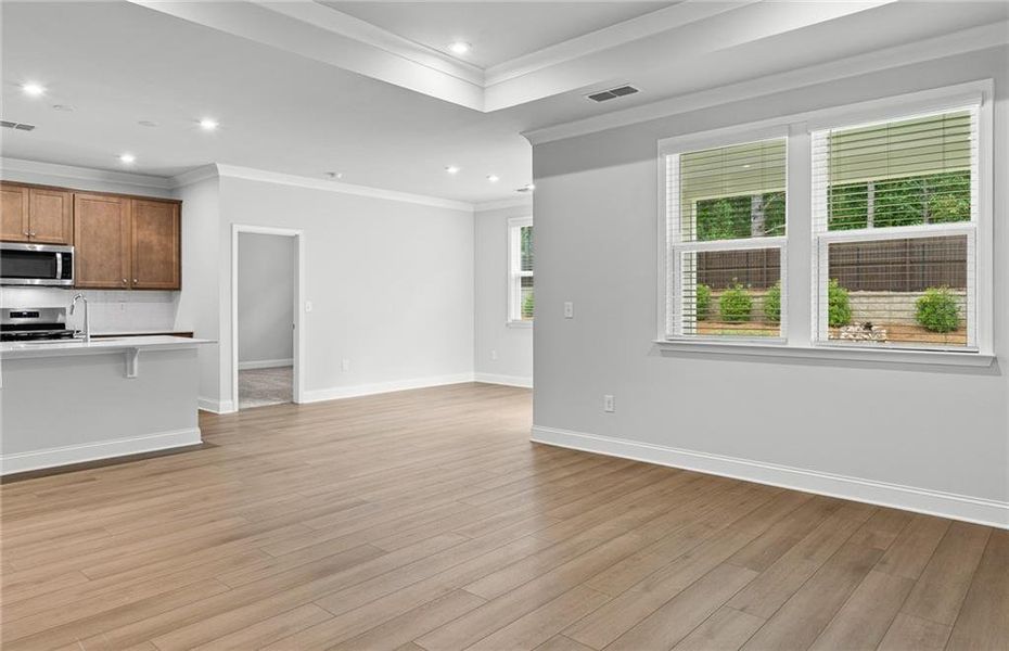 Spacious, unfurnished interior of a new home in Sun City Peachtree, Griffin (Image 8).