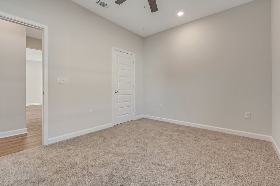 Spacious, unfurnished interior of a new home in McCarthy Estates, Defuniak Springs (Image 21). Spacious, unfurnished interior of a new home in McCarthy Estates, Defuniak Springs (Image 21).