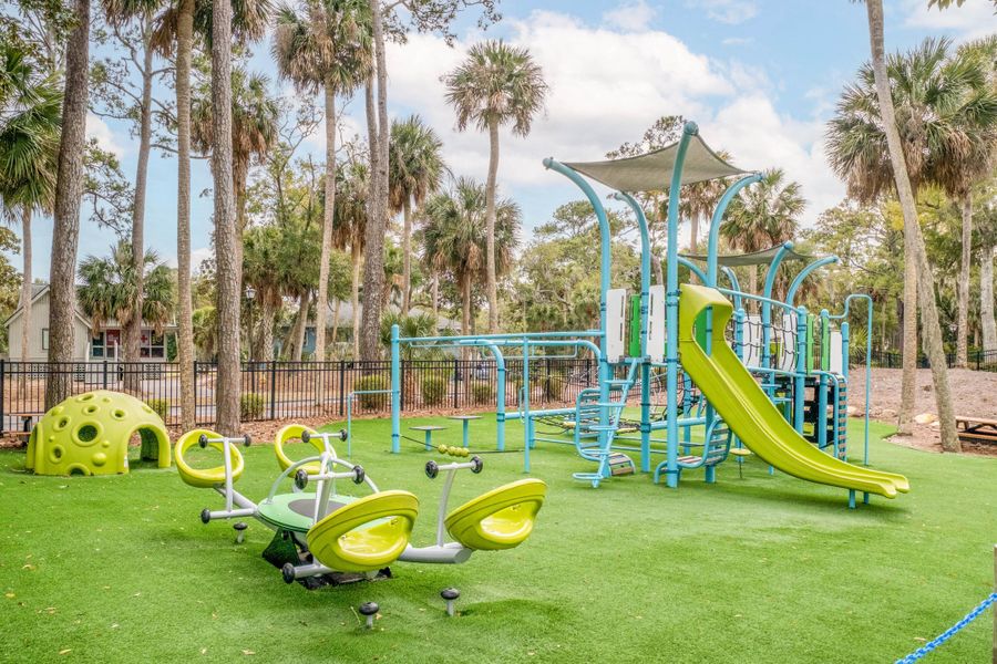 Community amenities in , Edisto Island (Image 45).