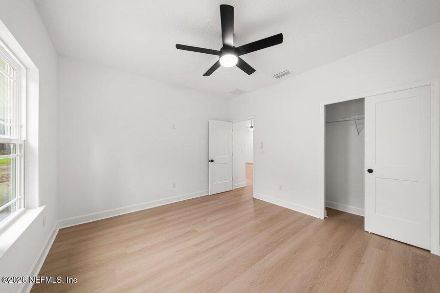 Spacious, unfurnished interior of a new home in , Macclenny (Image 17).