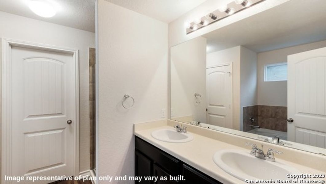 Furnished interior view inside a new home in Avenida, Converse (Image 4). Furnished interior view inside a new home in Avenida, Converse (Image 4).