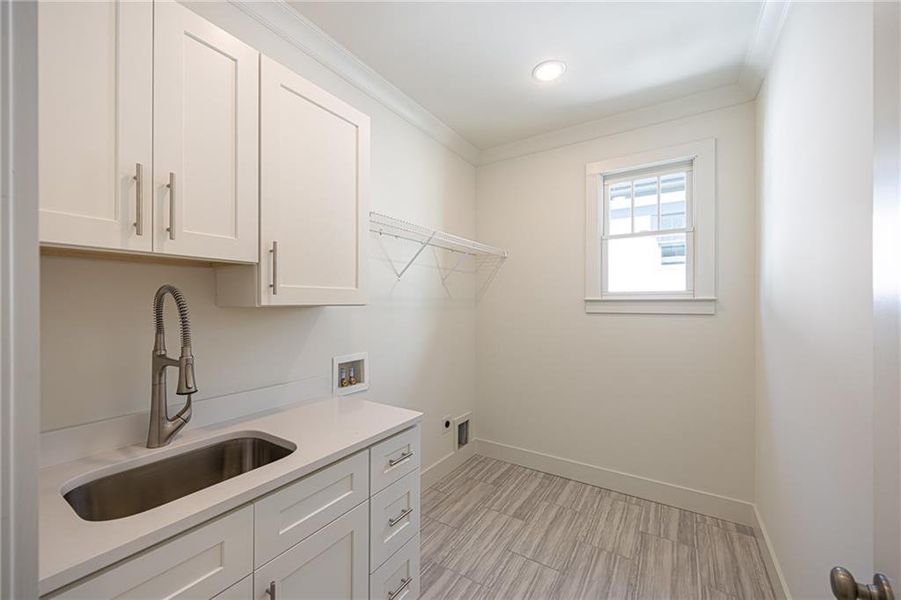 Furnished interior view inside a new home in , Atlanta (Image 11).