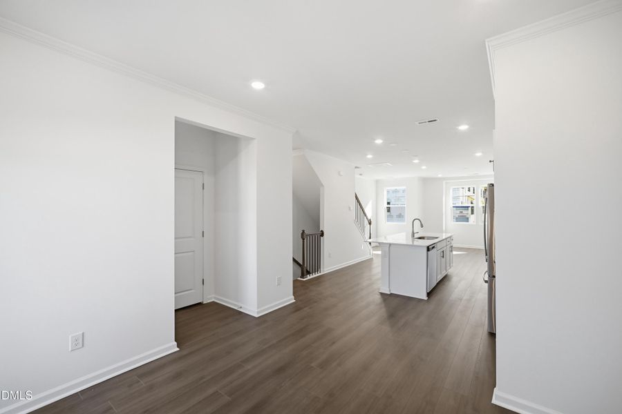 SUN_ElmGrove_Pic_Wyatt-09