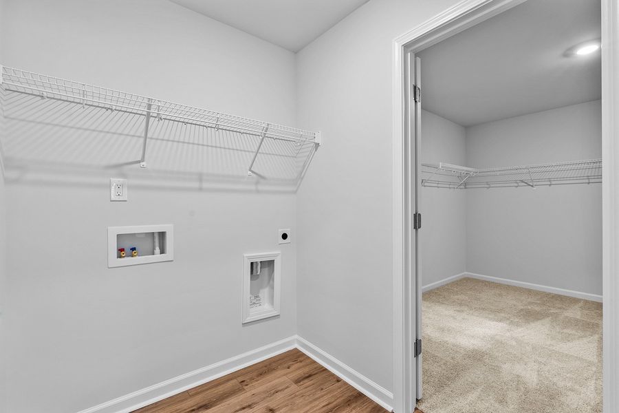 Spacious, unfurnished interior of a new home in Bell West, Kernersville (Image 30).