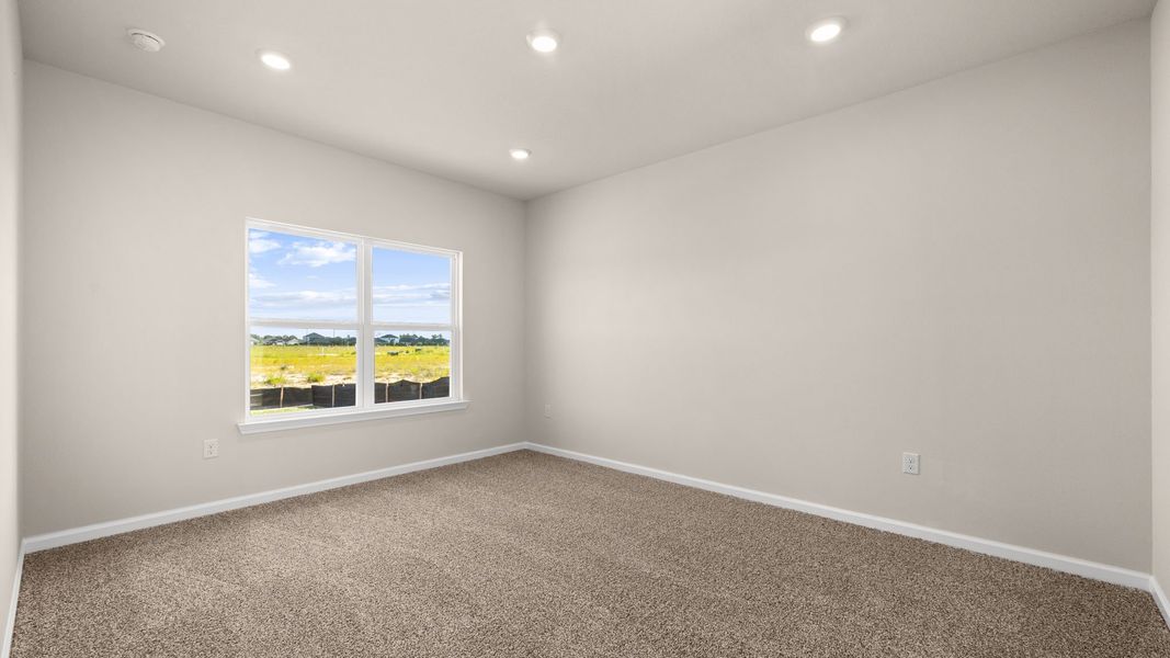Spacious, unfurnished interior of a new home in Hodges Bayou Plantation, Panama City (Image 26).