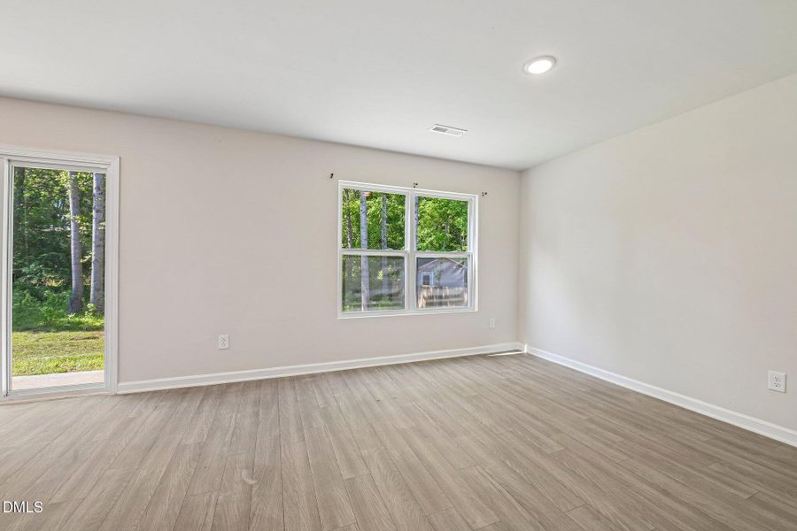 8-web-or-mls-Keith Pl-S0505-008