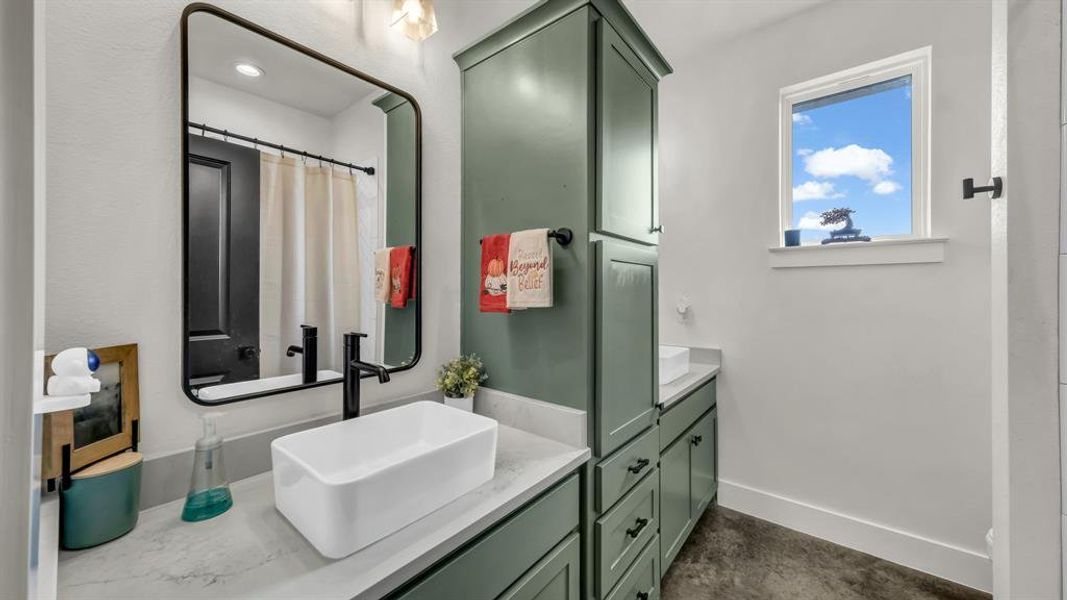 Furnished interior view inside a new home in , Mineral Wells (Image 29).