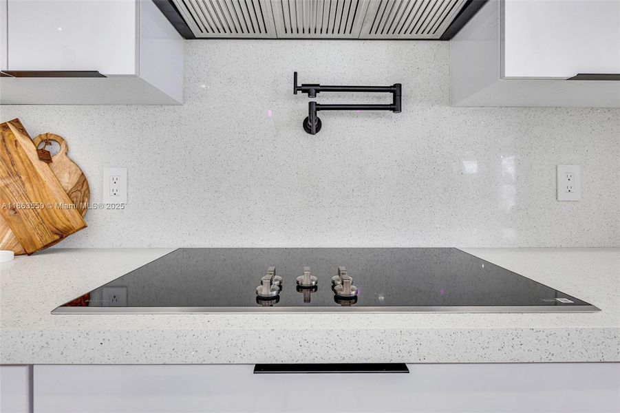 Furnished interior view inside a new home in , Cape Coral (Image 15). Furnished interior view inside a new home in , Cape Coral (Image 15).