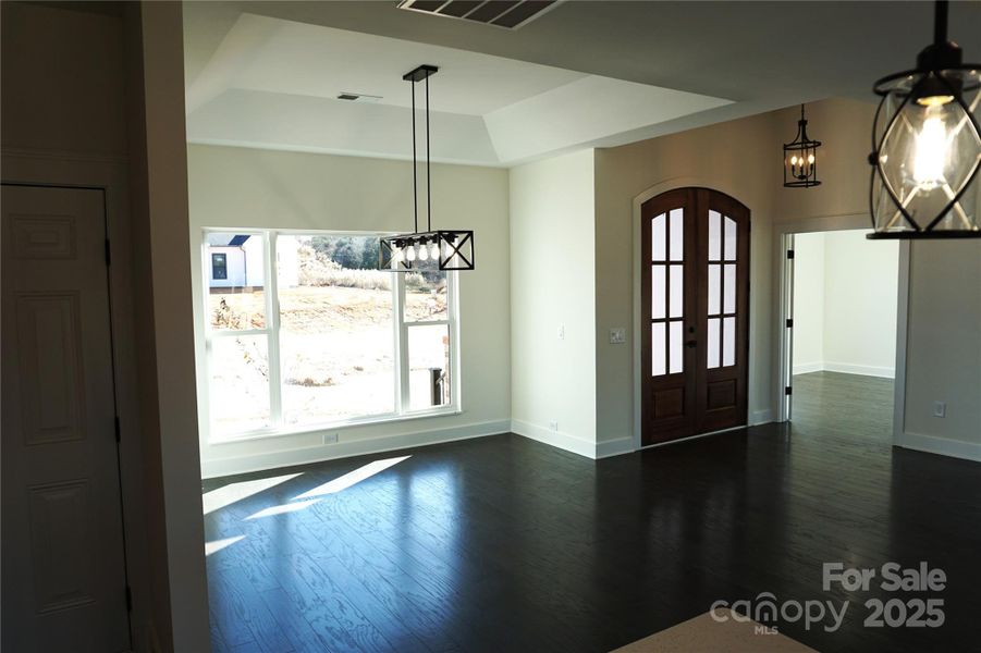 Spacious, unfurnished interior of a new home in , Salisbury (Image 35).