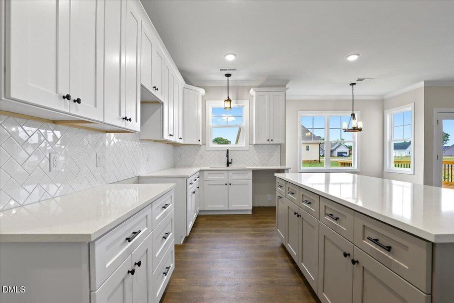 25-9531 Turkey Way-25