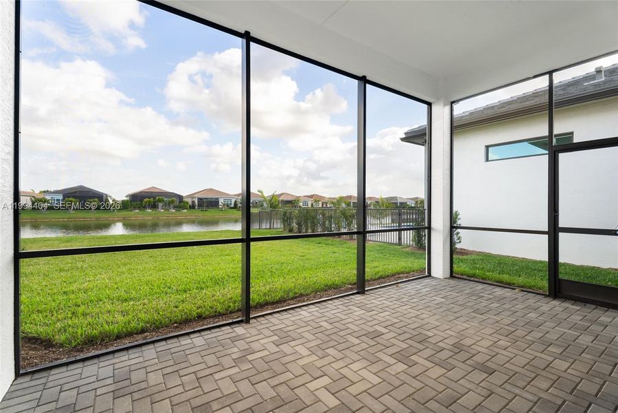 Exterior details and patio area of a home in , Port St. Lucie (Image 22).