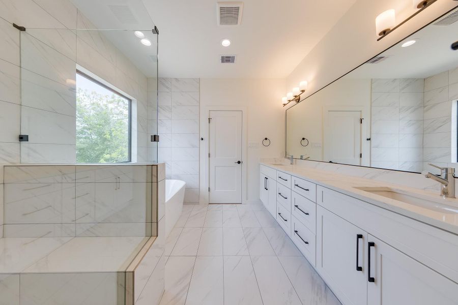 Furnished interior view inside a new home in , Houston (Image 16).