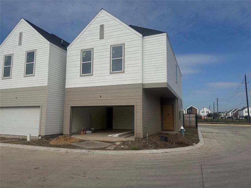 In-progress construction of a new home in , Houston, TX (Image 2). In-progress construction of a new home in , Houston, TX (Image 2).