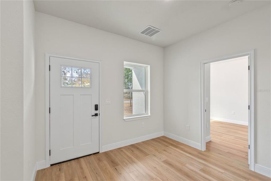 Spacious, unfurnished interior of a new home in , Citrus Springs (Image 21). Spacious, unfurnished interior of a new home in , Citrus Springs (Image 21).