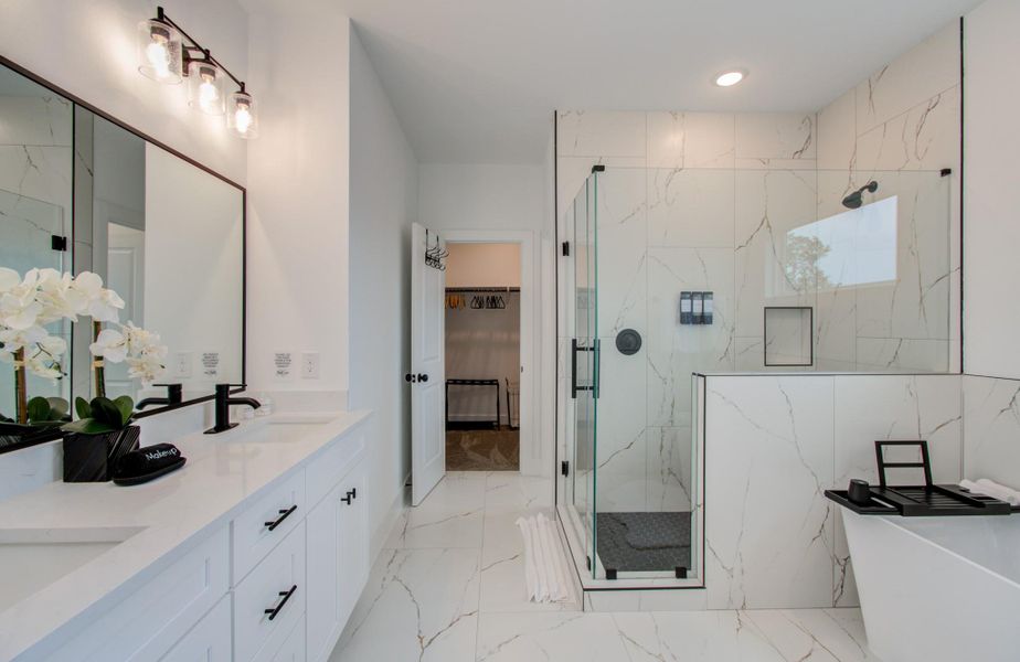 Furnished interior view inside a new home in Benson Street Court, Houston (Image 10).