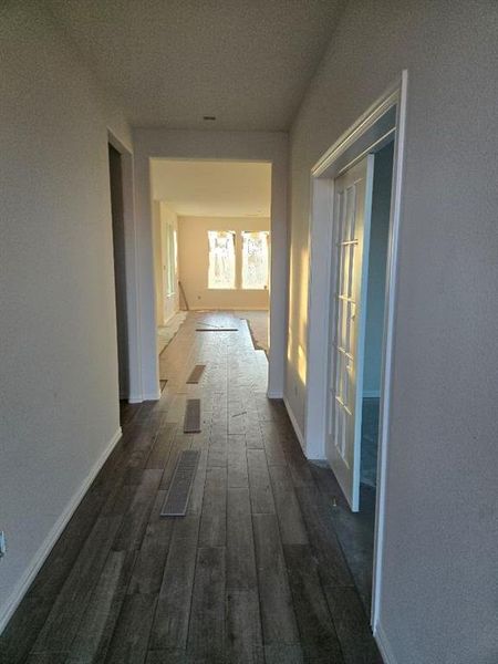 Spacious, unfurnished interior of a new home in Hillview Addition, Decatur (Image 4).