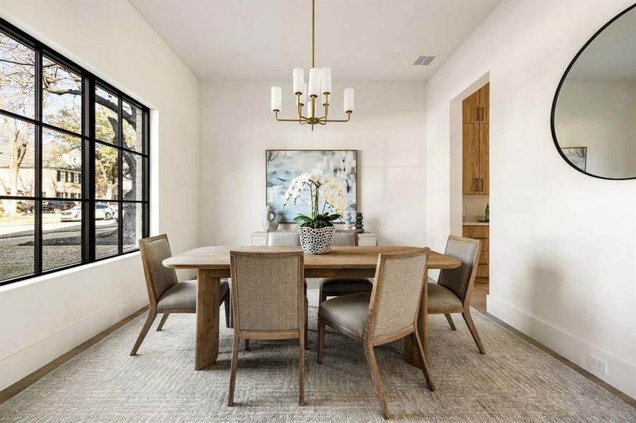 Furnished interior view inside a new home in , Dallas (Image 32).