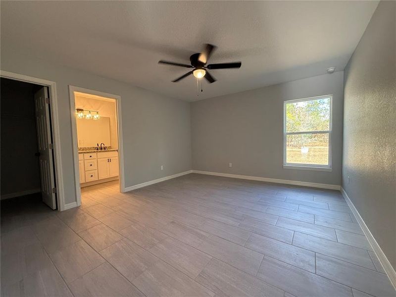 Spacious, unfurnished interior of a new home in , Dunnellon (Image 6). Spacious, unfurnished interior of a new home in , Dunnellon (Image 6).