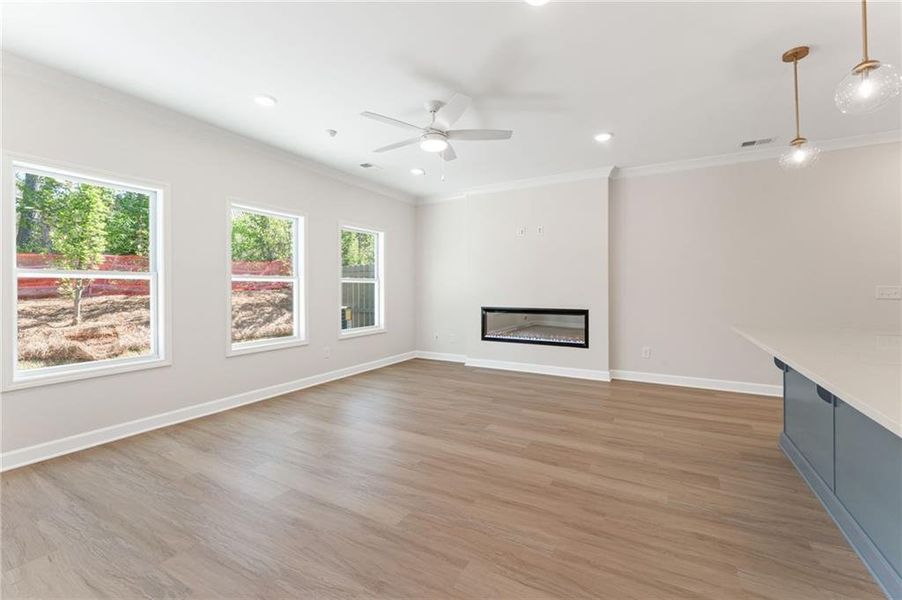Spacious, unfurnished interior of a new home in Cherokee Township, Acworth (Image 14).