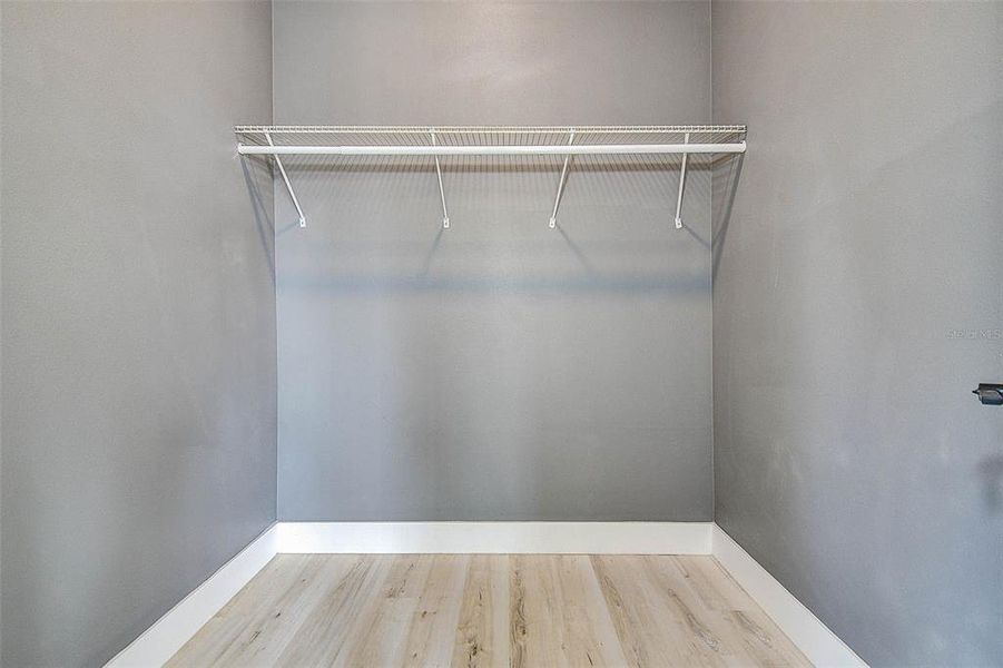 Spacious, unfurnished interior of a new home in , St. Petersburg (Image 22).