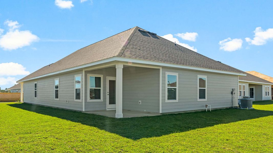 Image 37 representing the The Riverside by D.R. Horton in Liberty, Panama City, FL.