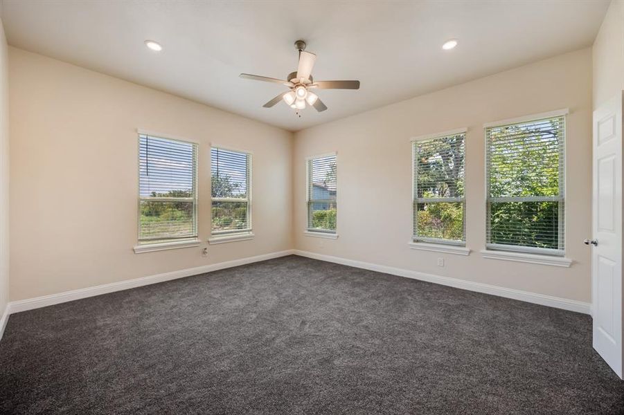 Spacious, unfurnished interior of a new home in , Corsicana (Image 29). Spacious, unfurnished interior of a new home in , Corsicana (Image 29).