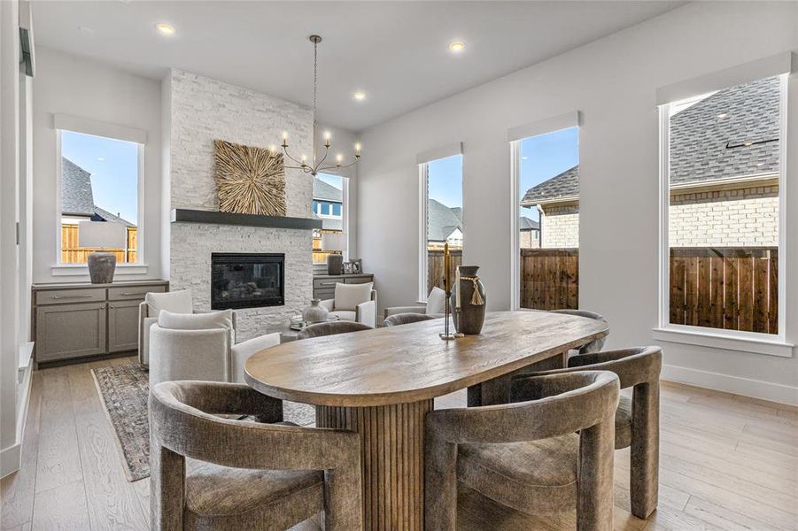 Large open dining space that can accommodate large or small tables