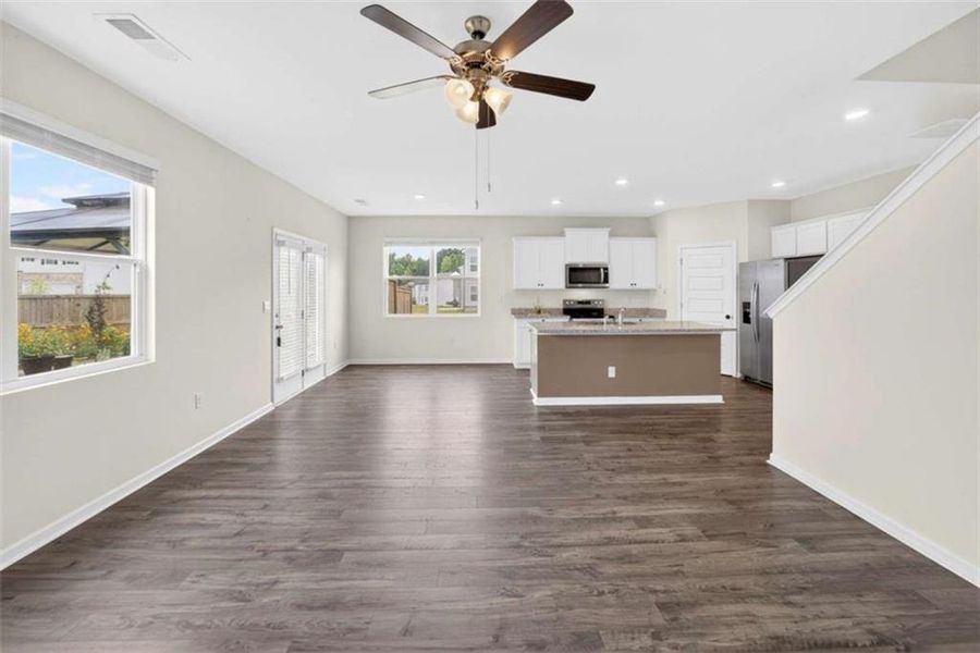 Spacious, unfurnished interior of a new home in Bailey Glynn, Covington (Image 17).