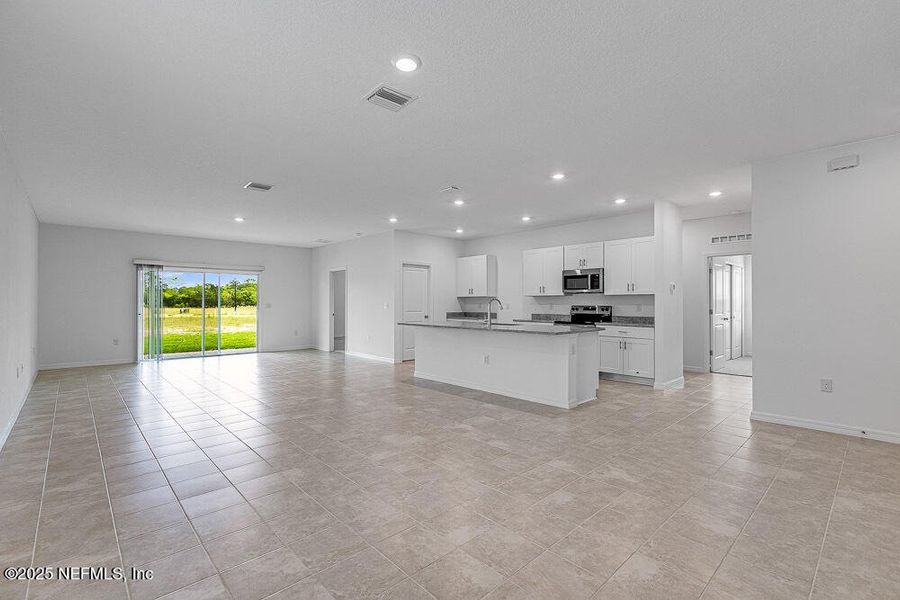 Image 28 of a home in Coopers Meadow.