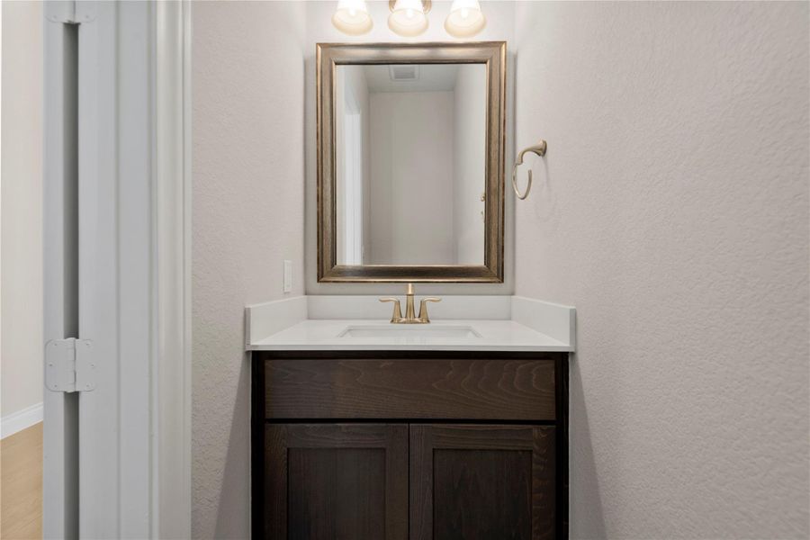 Furnished interior view inside a new home in , Conroe (Image 27). Furnished interior view inside a new home in , Conroe (Image 27).