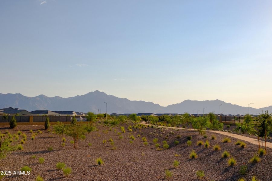 BEAUTIFUL COMMUNITY MOUNTAIN VIEWS BEAUTIFUL COMMUNITY MOUNTAIN VIEWS