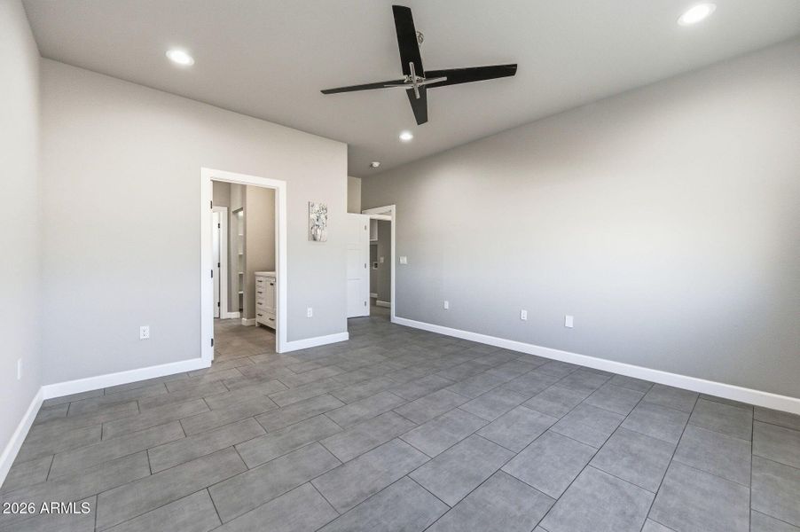 60-web-or-mls-78 N Pettoshas Dr-59