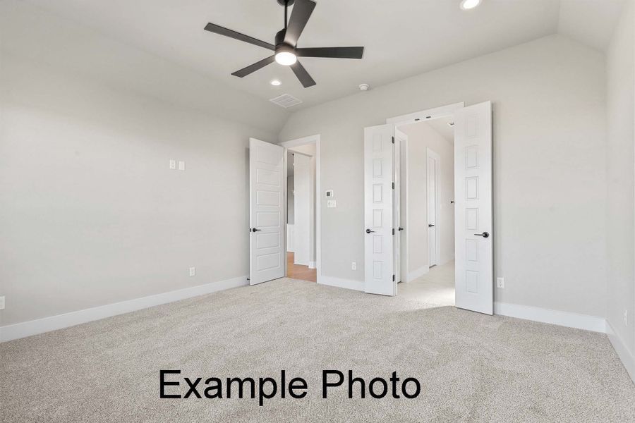 Spacious, unfurnished interior of a new home in Coyote Crossing, Godley (Image 7).