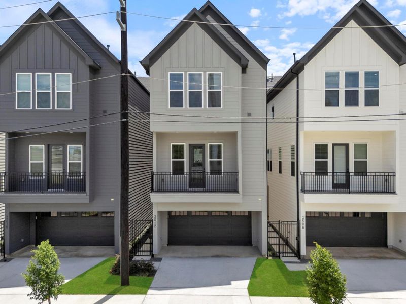 Front exterior of a new home in Skyline Homes at Lou Ellen, Houston, TX, highlighting curb appeal (Image 24).