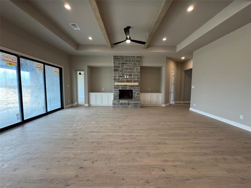 Spacious, unfurnished interior of a new home in Coyote Crossing, Godley (Image 2). Spacious, unfurnished interior of a new home in Coyote Crossing, Godley (Image 2).