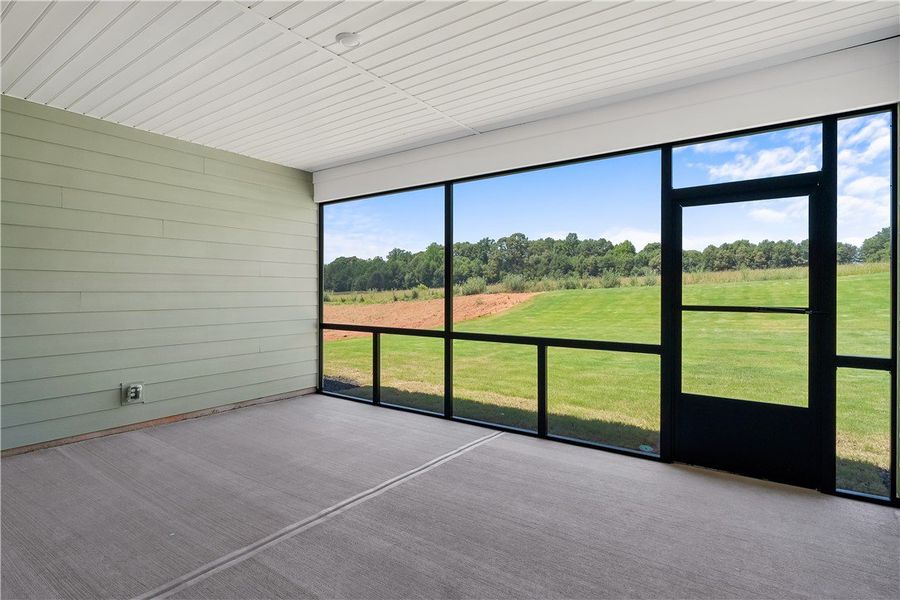 Enjoy idyllic countryside views from this generous Enjoy idyllic countryside views from this generous